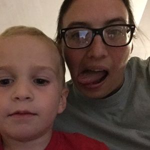 Meet your Posher, Ashlie